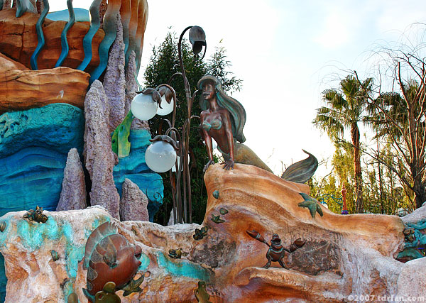 Mermaid Lagoon Ariel Statue
